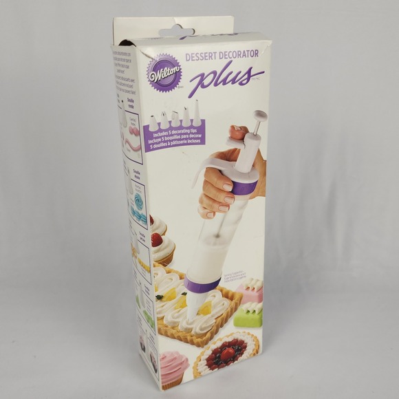 Wilton Dessert‎ Decorator Plus Cake Cookie Pastry Icing Tool 5 tips 2 Couplers - Picture 2 of 16